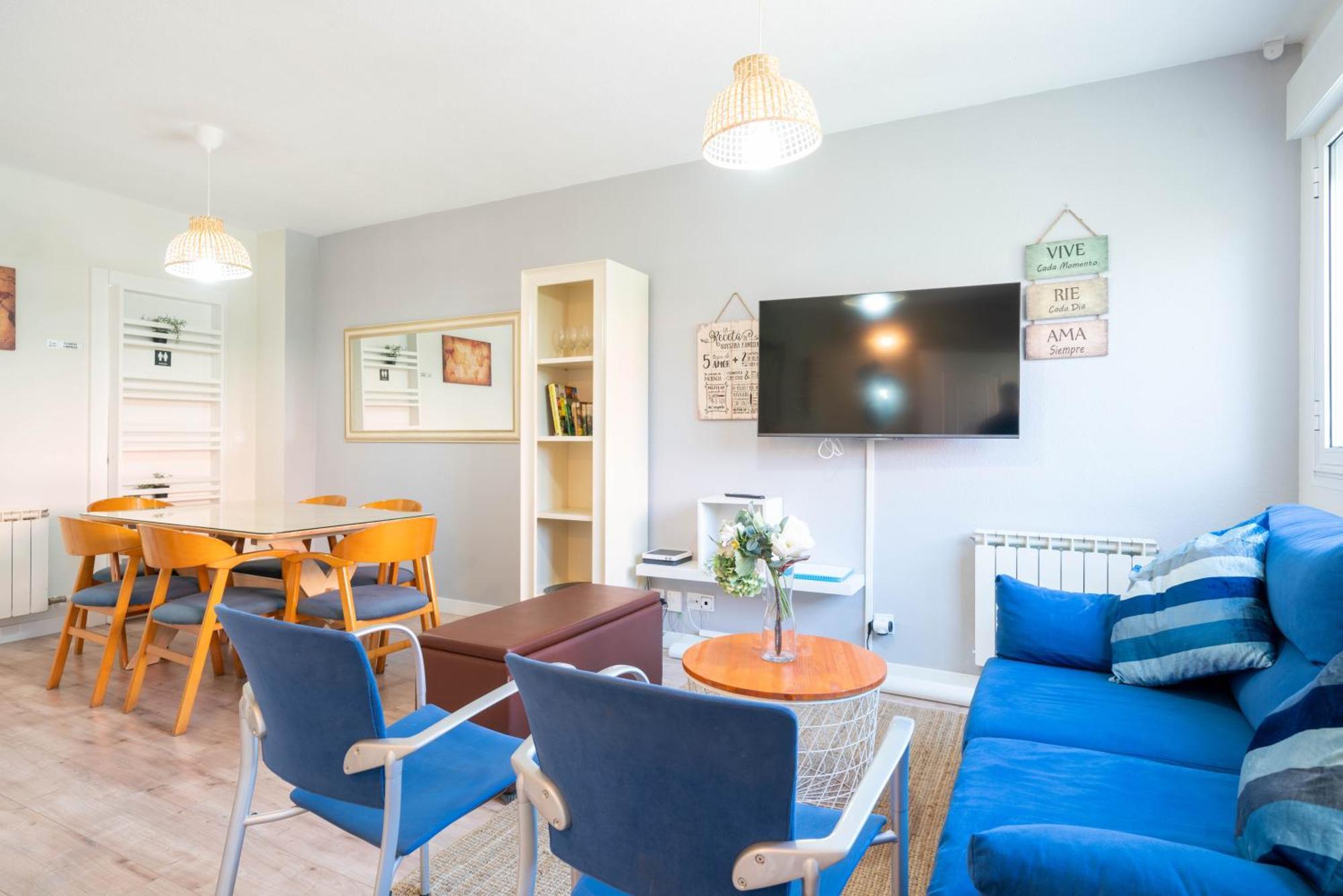 Apartamentos Go- Chalet Calera, Parking Gratuito アロヨ・デ・ラ・エンコミエンダ エクステリア 写真
